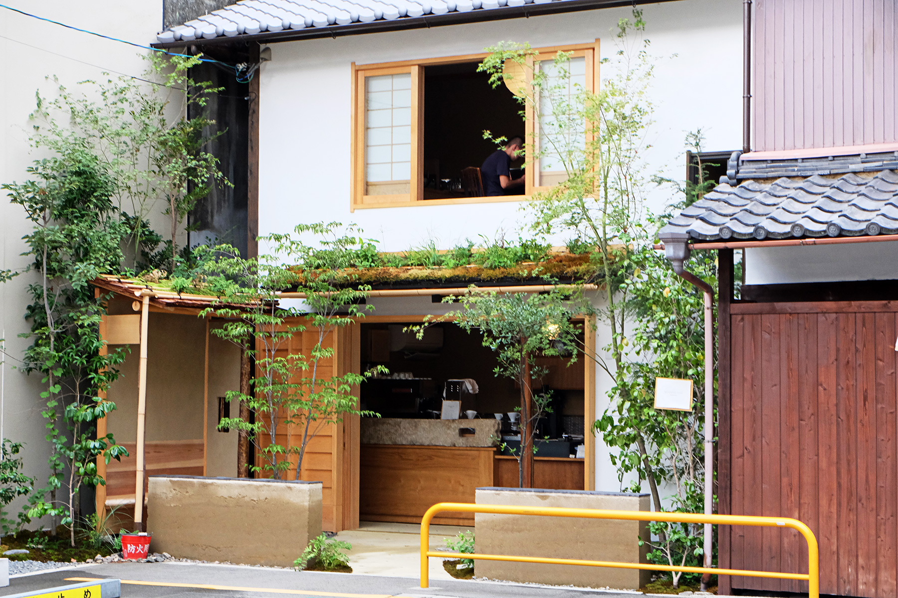 【京都】何度でも行きたいおすすめカフェ・コーヒースタンド WEEKENDERS COFFEE 富小路（ウイークエンダーズコーヒー）