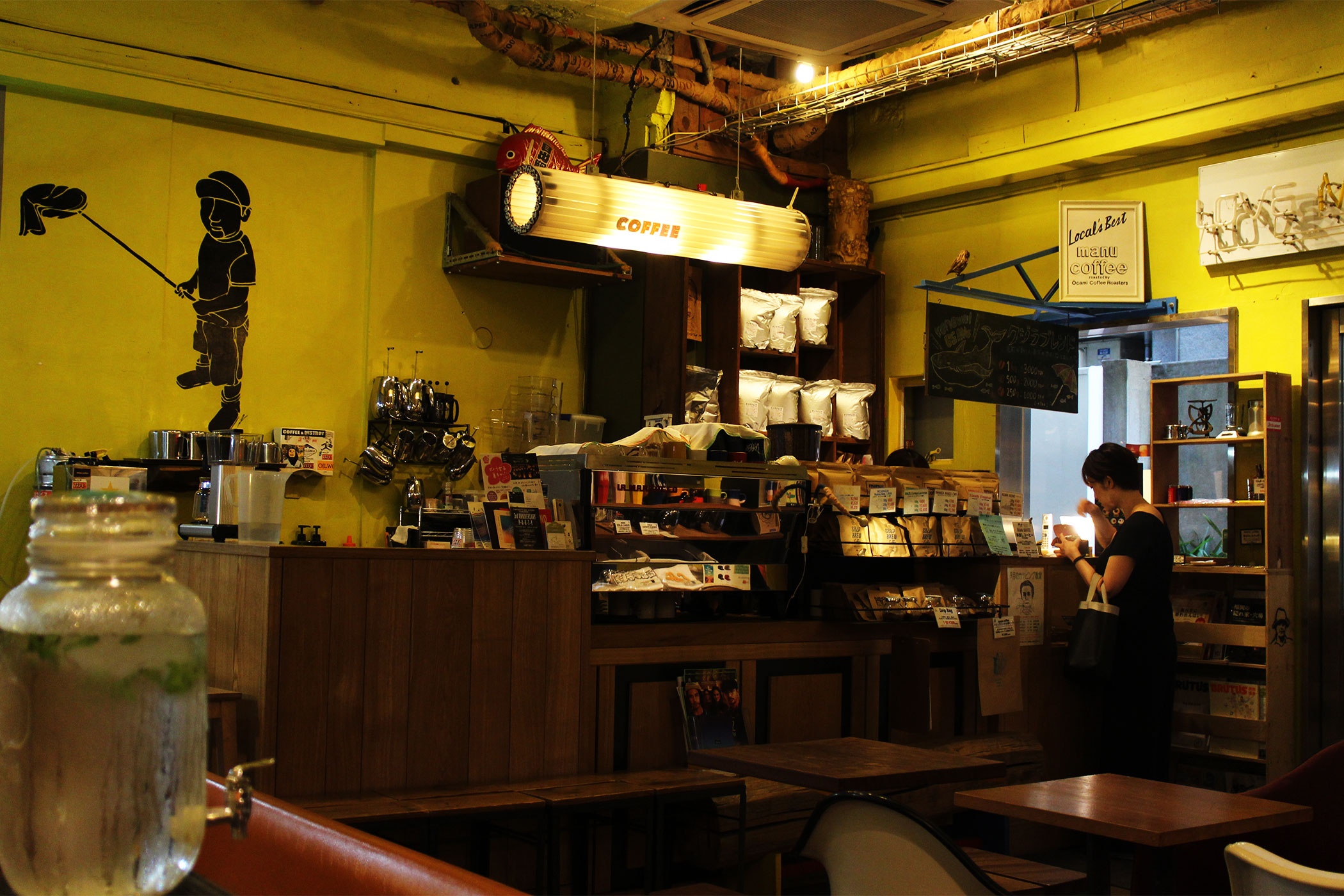 manu coffee 大名店