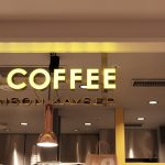 & COFFEE MAISON KAYSER (アンドコーヒーメゾンカイザー)新スポット「FOOD HALL」にオープンしたクロワッサンが名物のあのお店